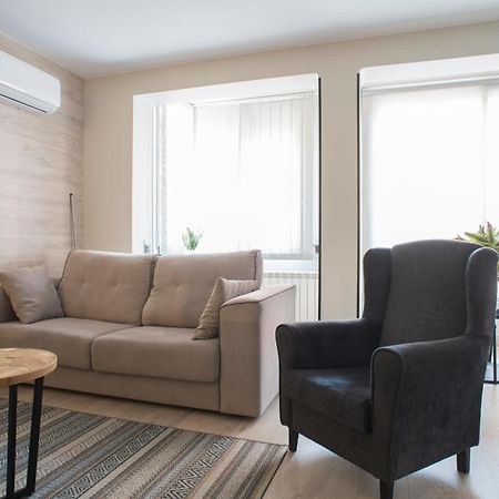 Apartaments Turistics Cardona III ภายนอก รูปภาพ