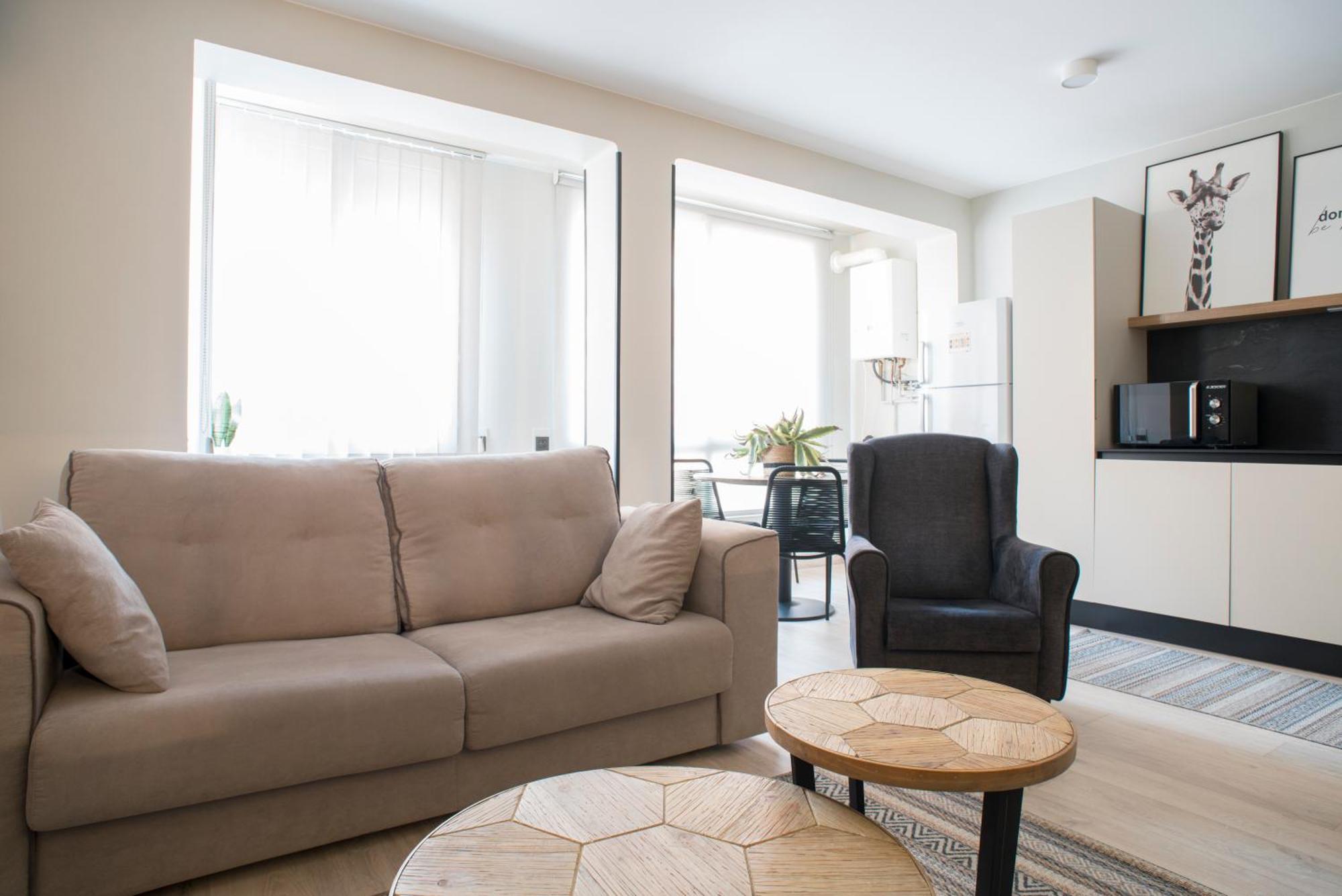 Apartaments Turistics Cardona III ภายนอก รูปภาพ