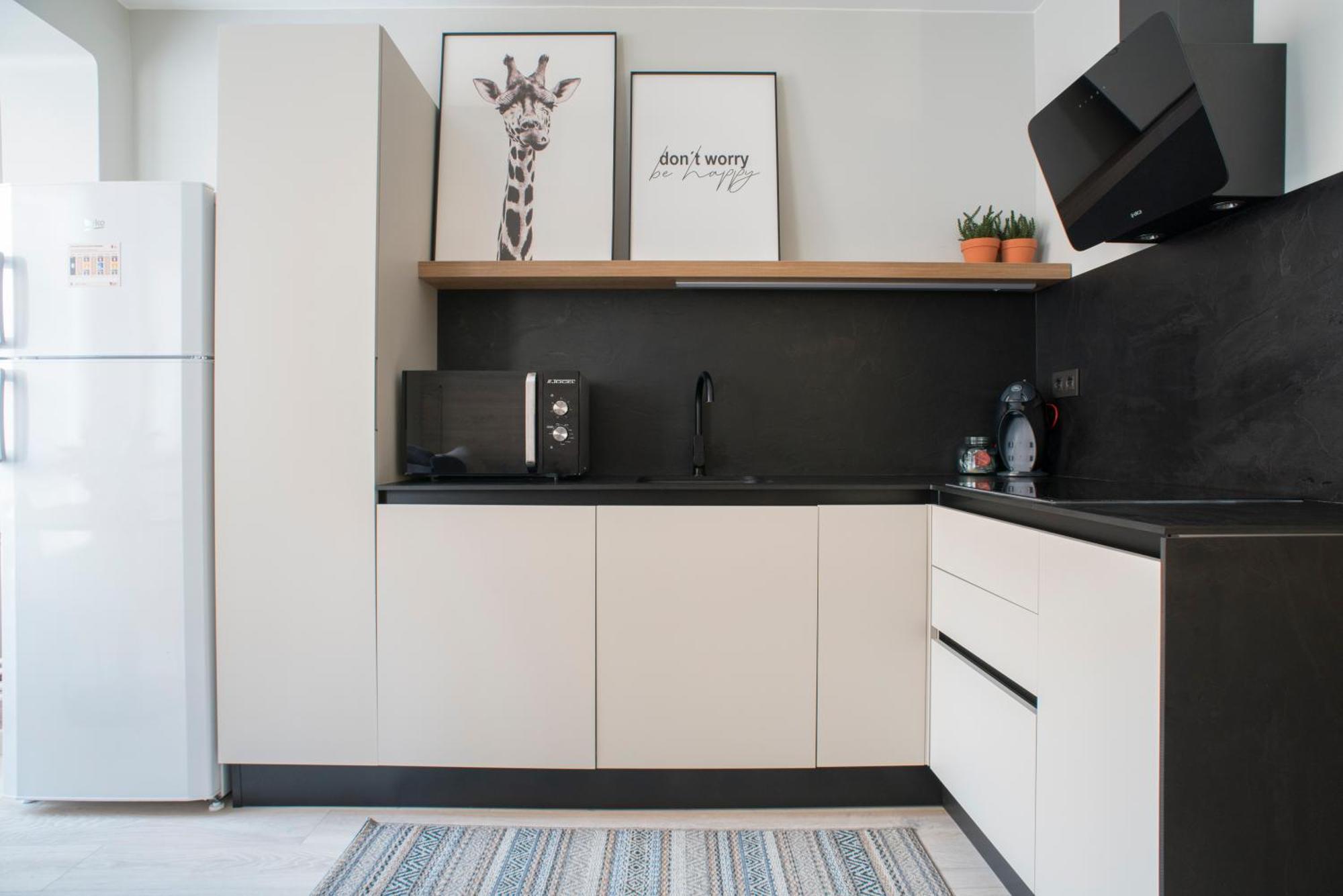 Apartaments Turistics Cardona III ภายนอก รูปภาพ